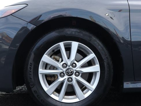 Used 2025 Toyota Camry LE image 8