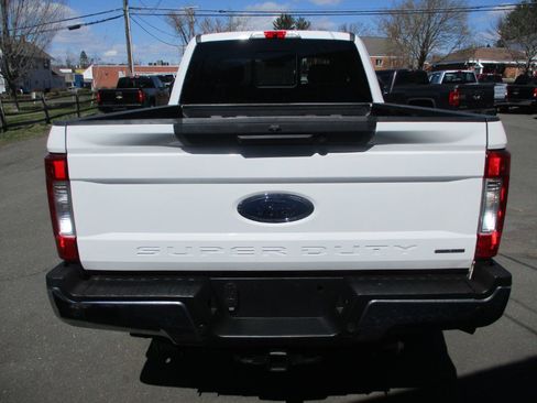 Used 2017 Ford F250 XLT w/ XLT Value Package image 9