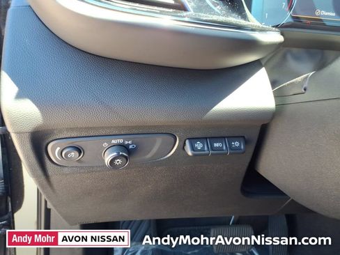 Used 2023 Buick Envision Avenir AWD/4WD image 18