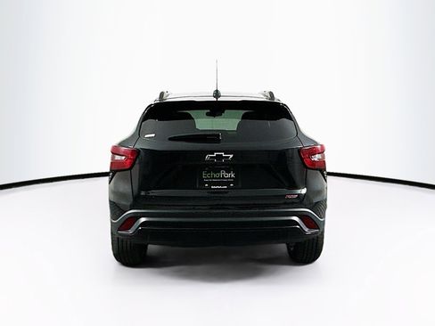 Used 2024 Chevrolet Trax RS w/ Driver Confidence Package image 7