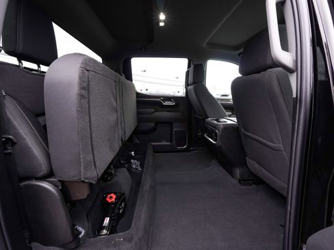 Used 2025 GMC Sierra 1500 Elevation image 36