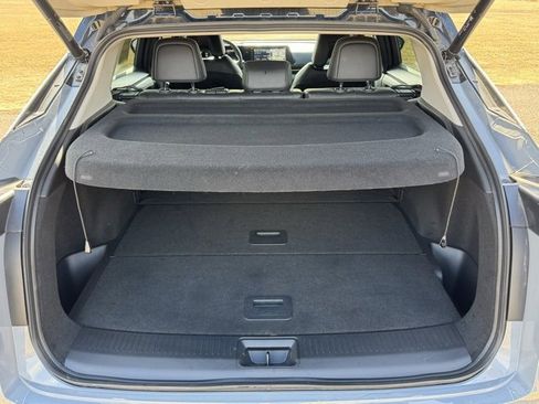 Used 2023 Nissan Ariya FWD image 7