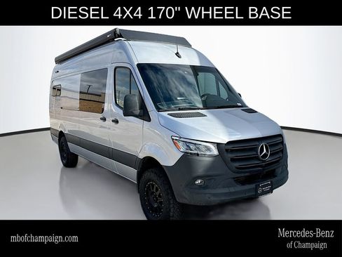 Used 2022 Mercedes-Benz Sprinter 2500 image 1