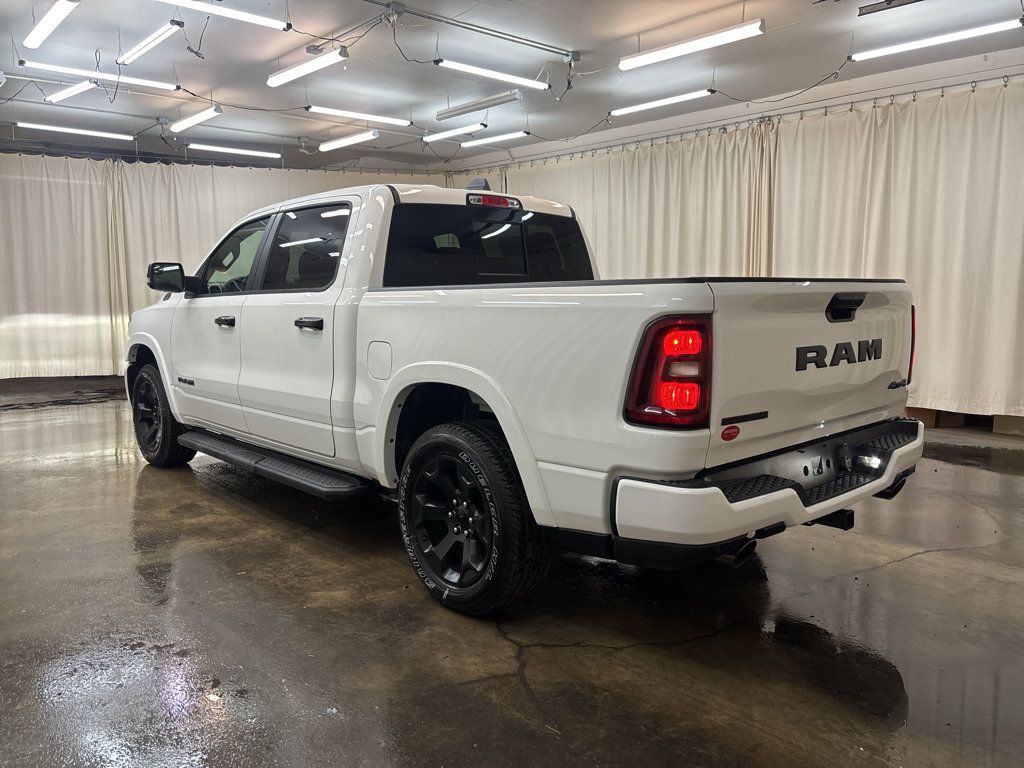 New 2026 RAM 1500 Big Horn AWD/4WD image 9