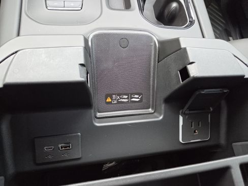 New 2026 GMC Sierra 2500 AT4X w/ AT4X AEV Edition AWD/4WD image 11