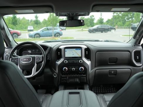 Used 2019 GMC Sierra 1500 SLT w/ SLT Premium Plus Package AWD/4WD image 27