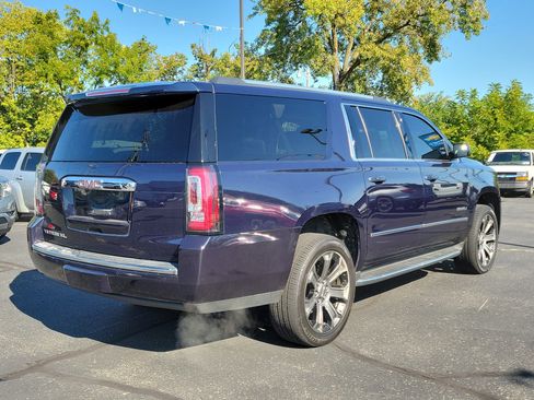 Used 2017 GMC Yukon XL Denali w/ Open Road Package image 4