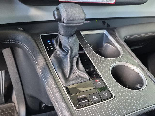 Certified 2026 Toyota Sienna LE FWD image 22