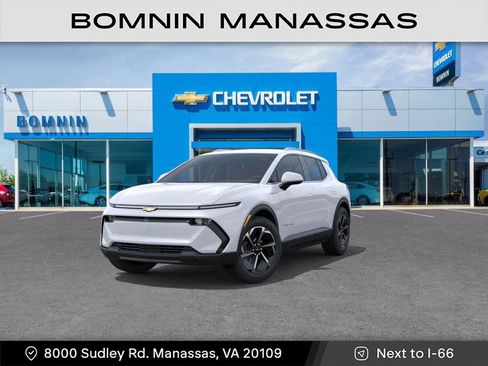 New 2026 Chevrolet Equinox EV LT image 8