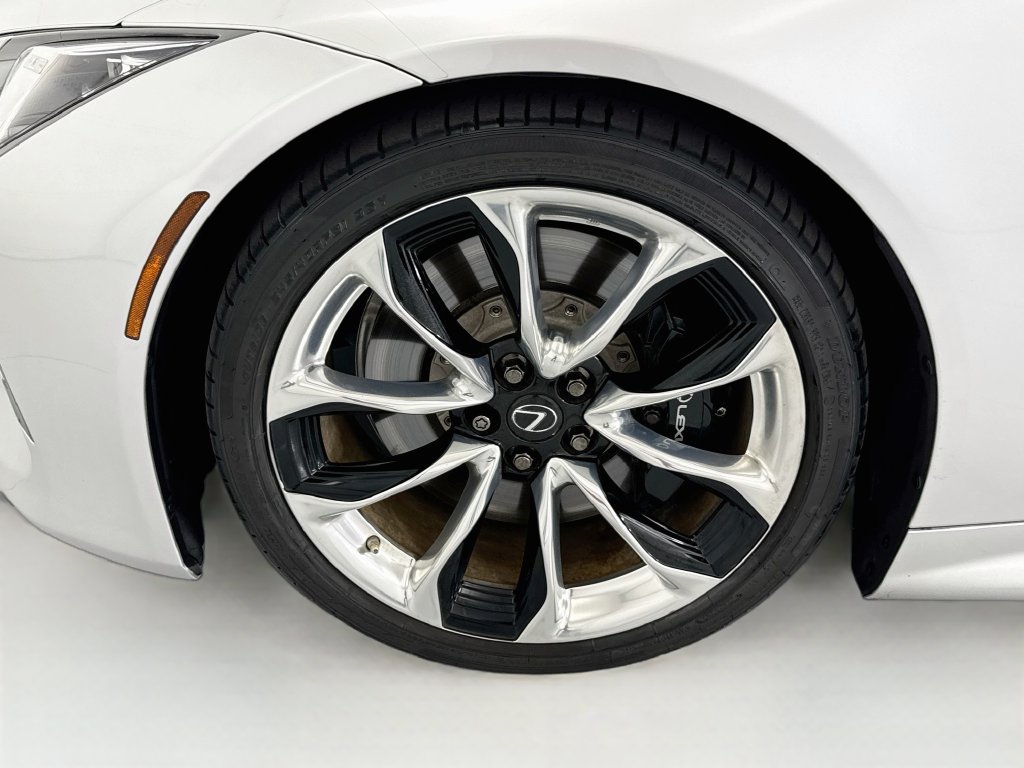 Used 2019 Lexus LC 500 Coupe w/ Carbon Fiber Package RWD image 27