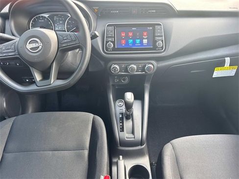 New 2025 Nissan Kicks Play S image 23