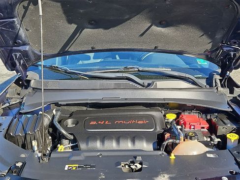 Used 2020 Jeep Compass Latitude w/ Popular Equipment Group image 26