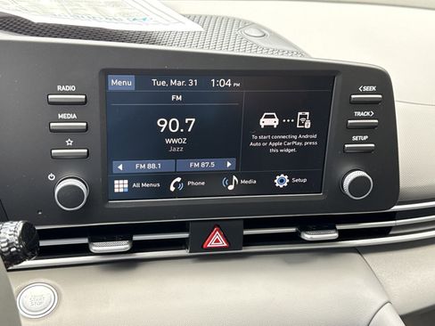 New 2026 Hyundai Elantra Sport FWD image 21
