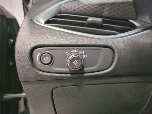 Used 2019 Chevrolet Malibu LT image 32