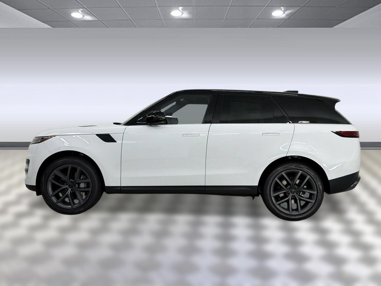 New 2026 Land Rover Range Rover Sport SE AWD/4WD image 2