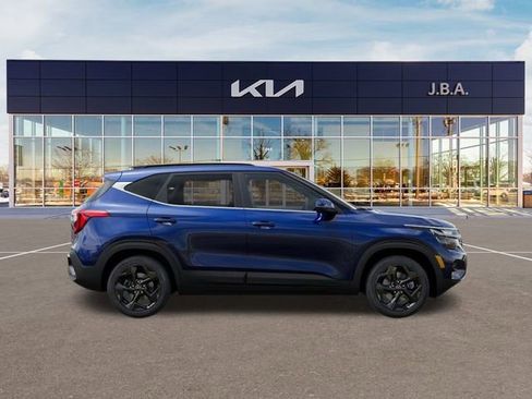 New 2026 Kia Seltos EX w/ EX Sunroof Package image 8