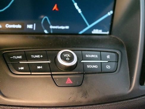 Used 2019 Ford Escape SE w/ Ford Safe & Smart Package FWD image 26