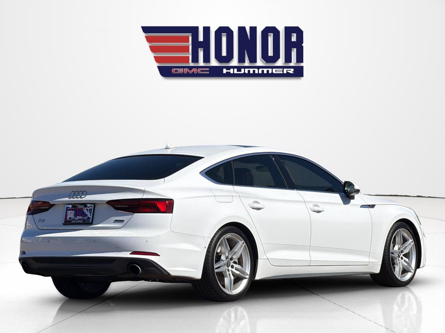 Used 2019 Audi A5 2.0T Prestige w/ 19" S Line Wheel Package AWD/4WD image 4