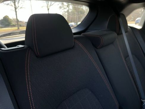 Certified 2025 Honda HR-V Sport image 35