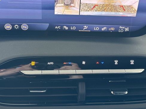 New 2025 Buick Enclave Sport Touring image 20