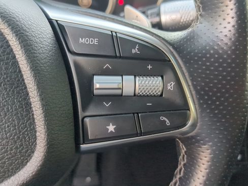 Used 2025 Genesis G70 2.5T AWD/4WD image 65