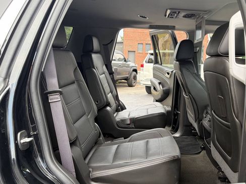 Used 2016 GMC Yukon Denali w/ Open Road Package AWD/4WD image 13