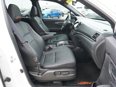 Used 2023 Honda Passport TrailSport image 26