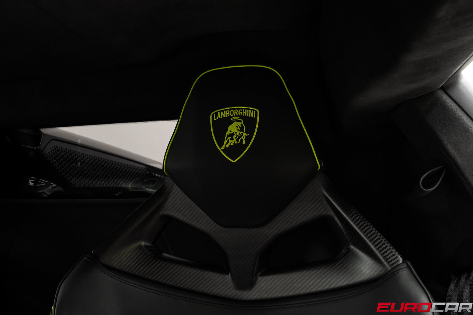 Used 2025 Lamborghini Revuelto AWD/4WD image 45