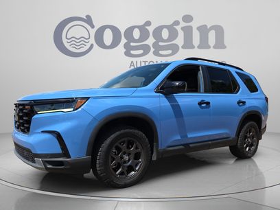 Certified 2025 Honda Pilot TrailSport