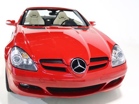 Used 2008 Mercedes-Benz SLK 350 image 24
