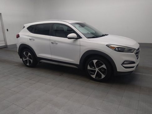 Used 2018 Hyundai Tucson Limited FWD image 11