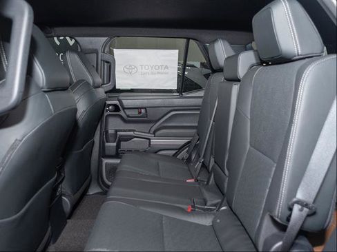 New 2026 Toyota 4Runner TRD Off-Road Premium AWD/4WD image 19