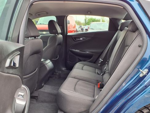 Used 2019 Chevrolet Malibu RS FWD image 11