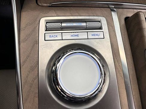 Used 2024 Genesis GV80 3.5T Advanced AWD/4WD image 13