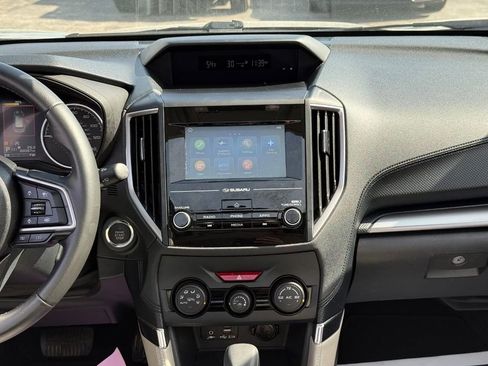 Used 2024 Subaru Forester Premium image 13