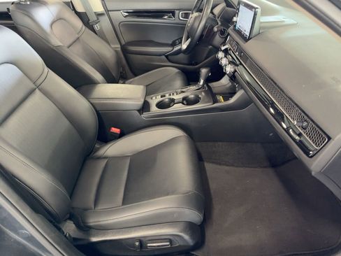 Used 2023 Honda Civic Touring image 30