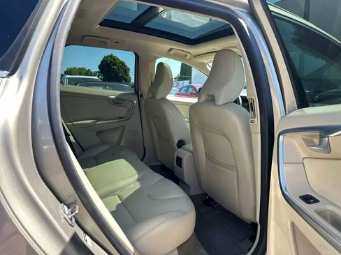 Used 2015 Volvo XC60 T5 Premier image 35