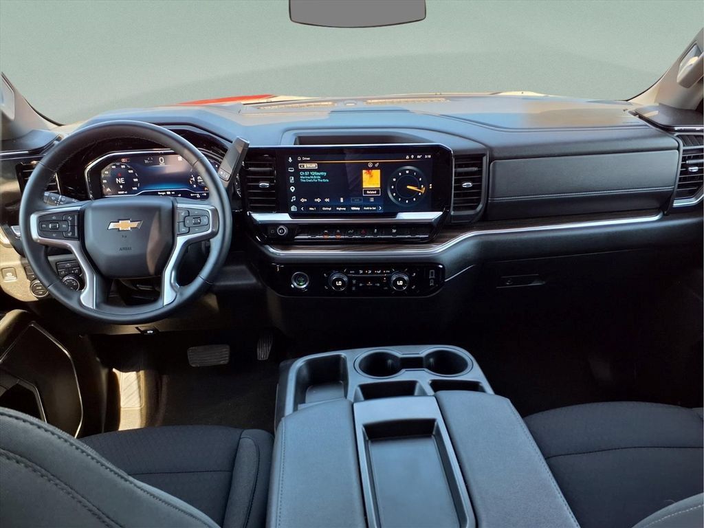 Used 2024 Chevrolet Silverado 1500 LT w/ LPO, Dark Essentials Package AWD/4WD image 18
