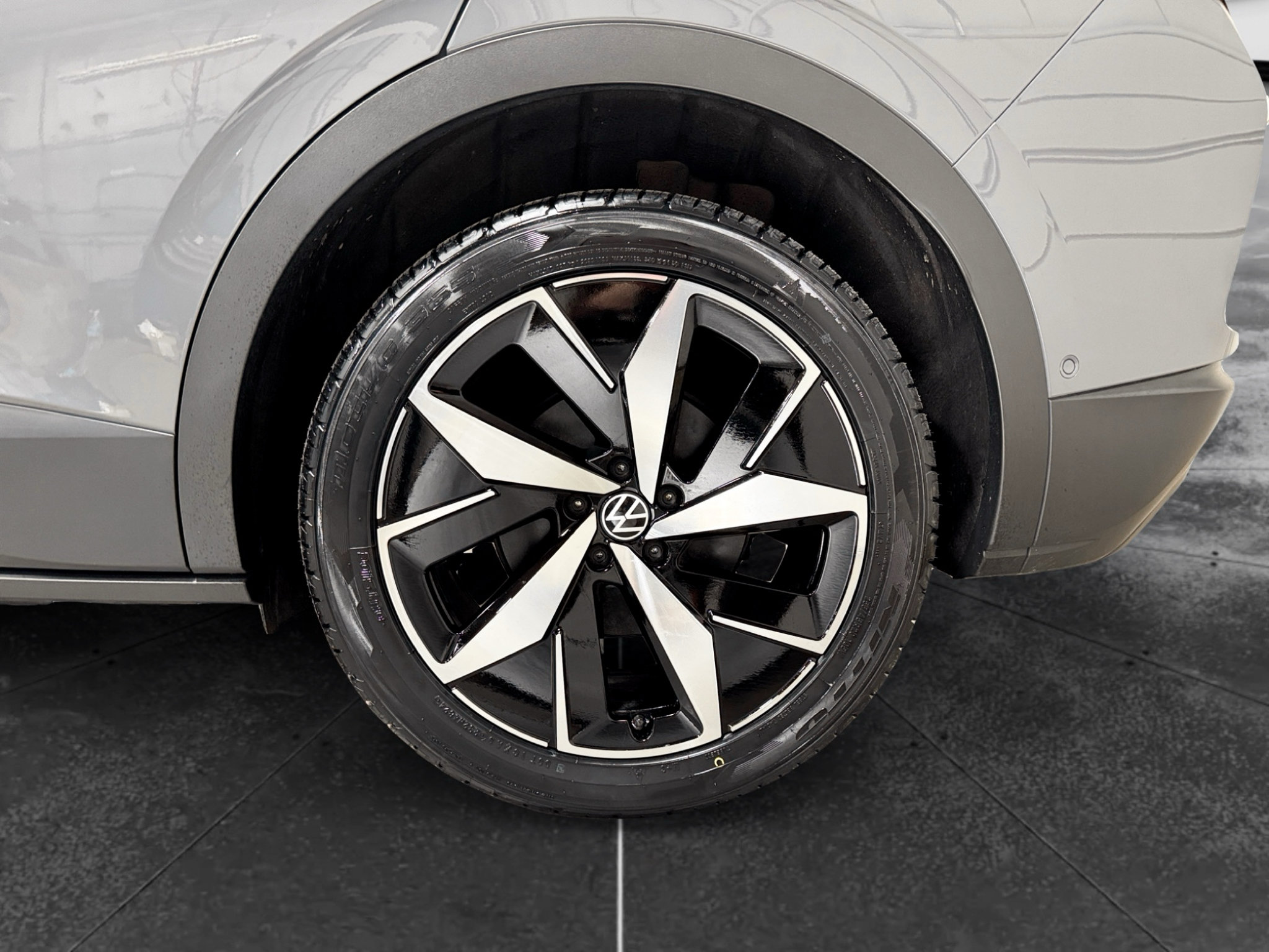 Used 2023 Volkswagen ID.4 Pro S AWD/4WD image 31