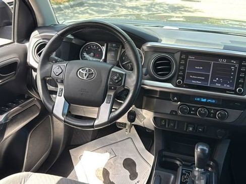 Certified 2022 Toyota Tacoma SR5 w/ Technology Package image 14