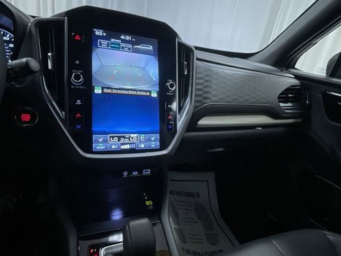 Certified 2025 Subaru Forester Limited image 14