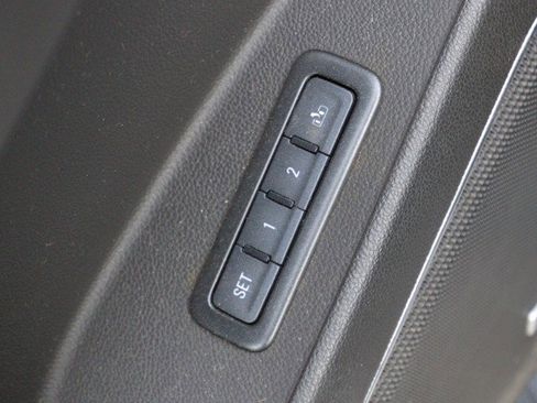 Used 2017 Chevrolet Tahoe LT image 14