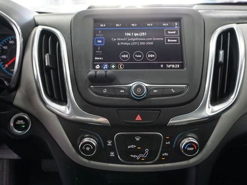 Used 2020 Chevrolet Equinox LS w/ LS Convenience Package FWD image 13