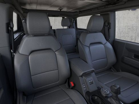 New 2026 Ford Bronco Badlands image 12