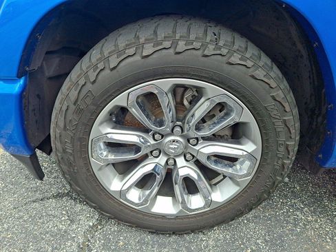 Used 2021 RAM 1500 Laramie w/ Sport Appearance Package AWD/4WD image 4