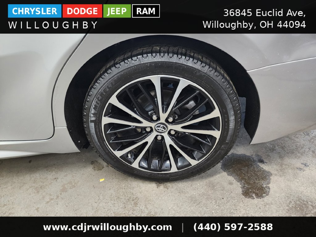 Used 2018 Toyota Camry SE w/ Audio Package FWD image 41