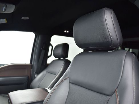 Used 2021 Ford F150 Lariat w/ Equipment Group 502A High image 12