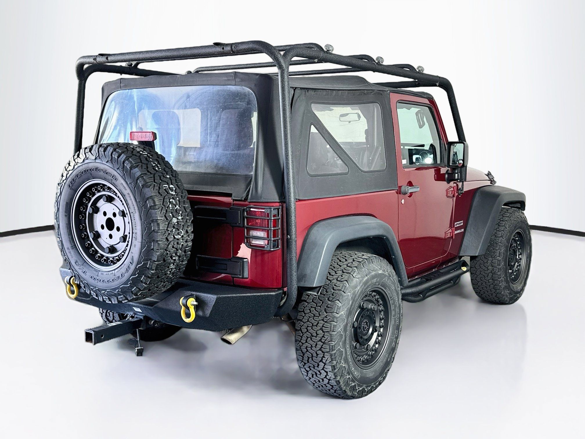 Used 2013 Jeep Wrangler Sport AWD/4WD image 9