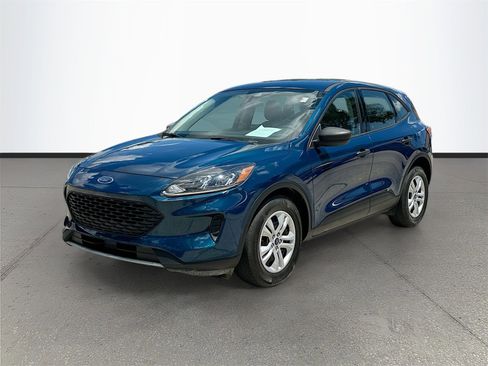 Used 2020 Ford Escape S image 3