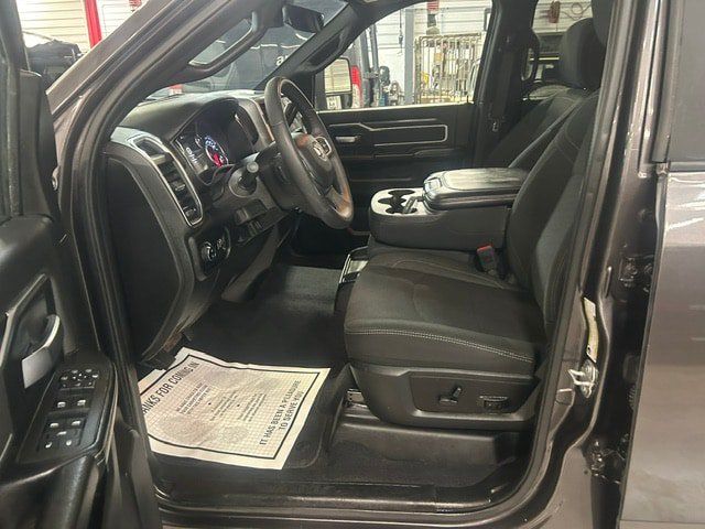 Certified 2025 RAM 2500 Big Horn AWD/4WD image 40